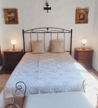 Private With Panoramic Seaviews, Pool & Wifi *