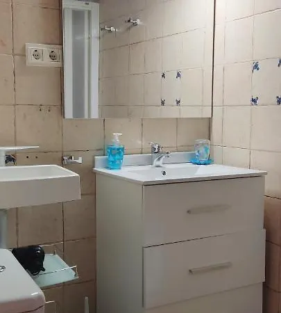 Private With Panoramic Seaviews, Pool & Wifi